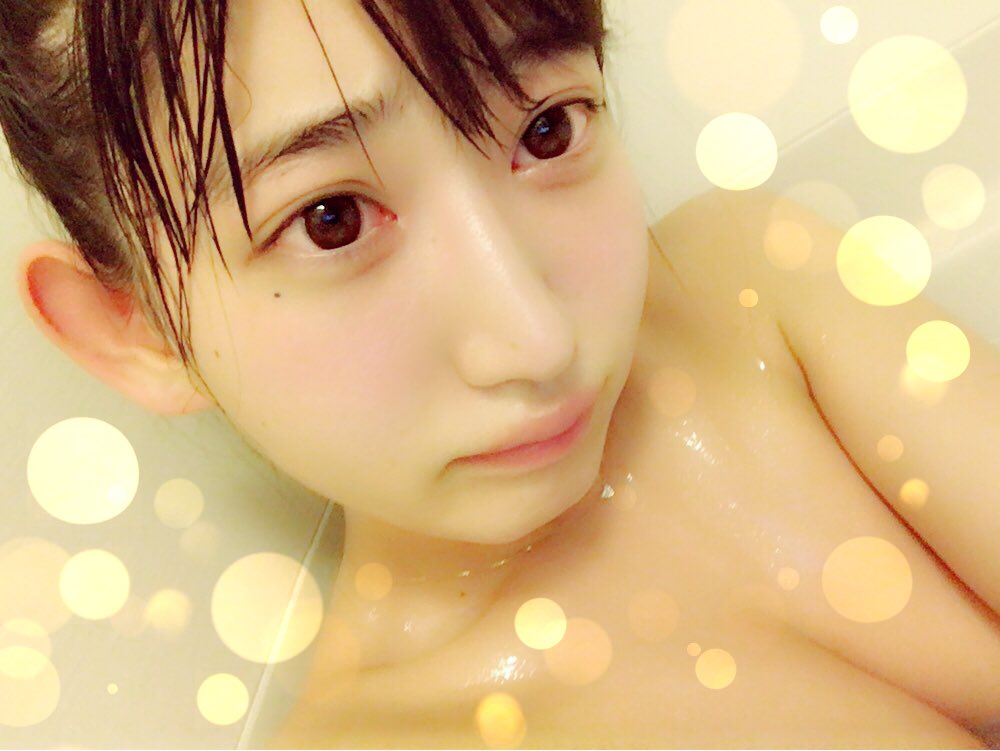 月城まゆ