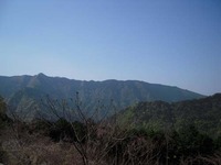 石鎚今宮道 砂利道より石鎚山系の景色を望む