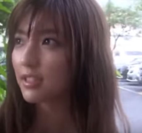 【画像】真野恵里菜さん、身体つきがセクシーすぎ4