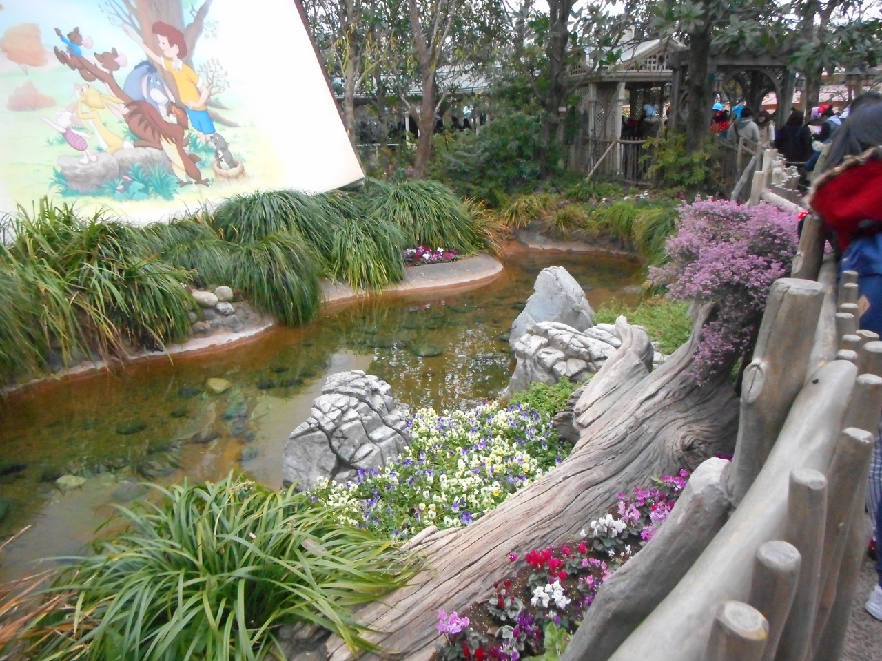 プーさんのハニーハントの外見 Disney Magical Diary プーさんのハニーハントの外見 Disney Magical Diary