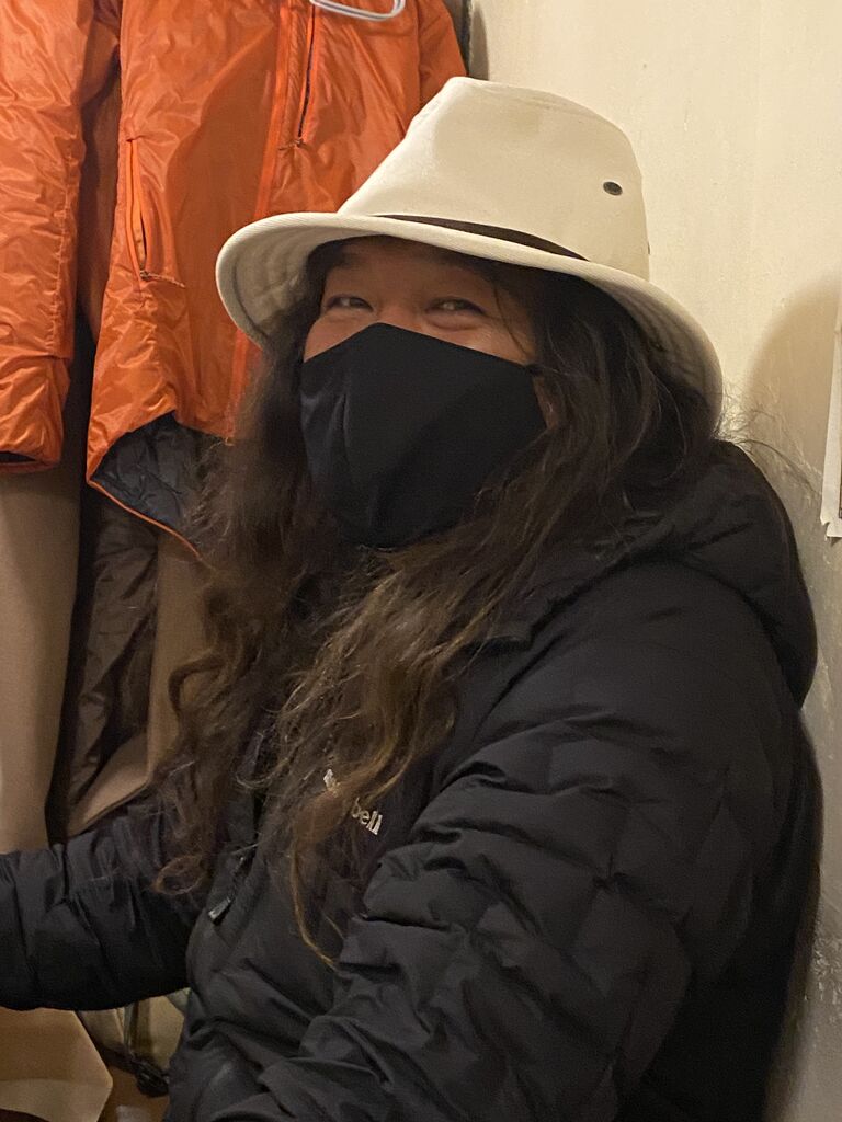 B6D532D9-FA6D-4542-A156-8E00B61EB563