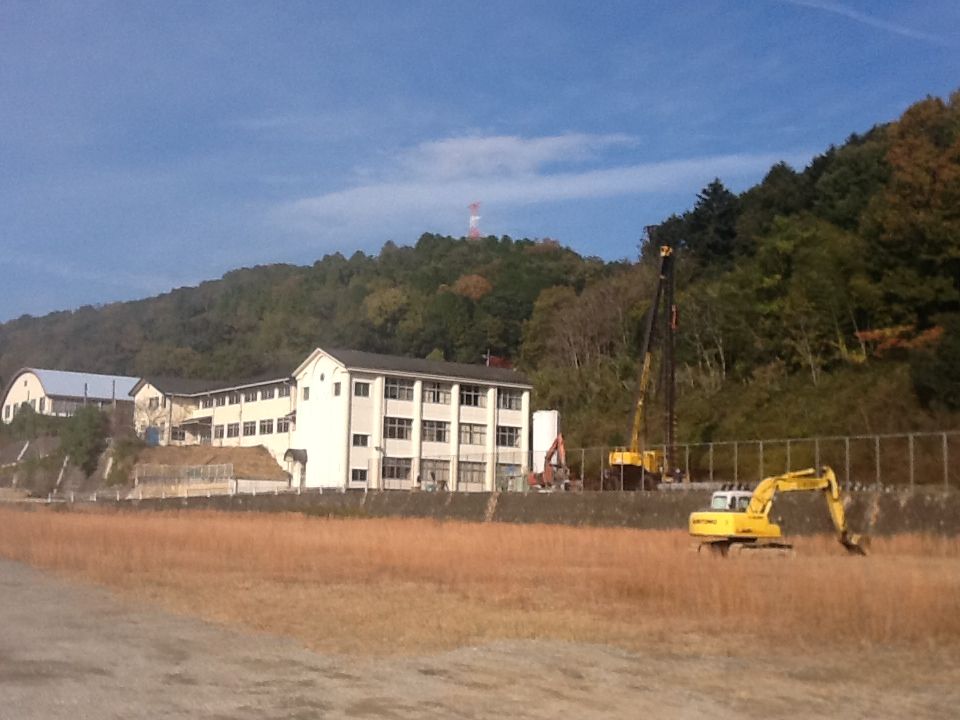 旧福渡高等学校跡地の現状 元気一杯活動日誌 岡山市議会議員 森田卓司 旧福渡高等学校跡地の現状 元気一杯活動日誌 岡山市議会議員 森田卓司