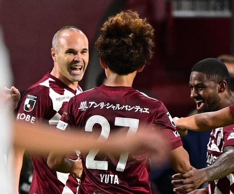 朗報 イニエスタさん 勢いが止まらない 4試合で3ゴール サカグラム サッカーまとめ 朗報 イニエスタさん 勢いが止まらない 4試合で3ゴール サカグラム サッカーまとめ