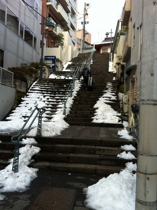 0210雪の階段2