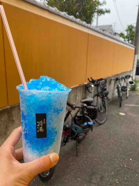 27AEDF42-53BF-40D5-9E6C-FC5B7285DF27