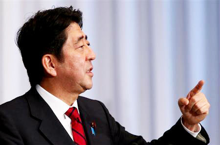 安倍晋三 スーツ着こなし