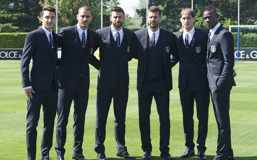 サッカーイタリア代表のスーツ姿が格好よすぎてモデルの様な件 サラリーマンのスーツ 着こなし術