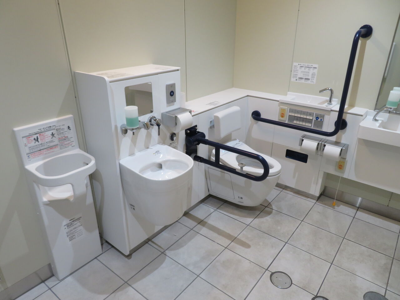 海岸洋式個室トイレ JR松島海岸駅 トイレ : おてあらい倶楽部
