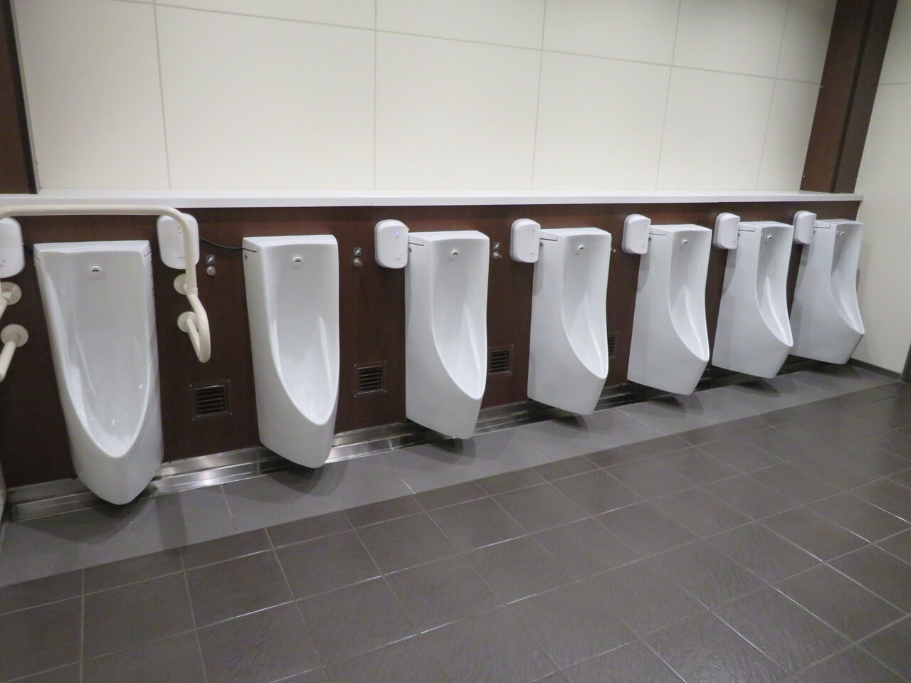 Jr大宮駅 北改札内トイレ 御手洗倶楽部