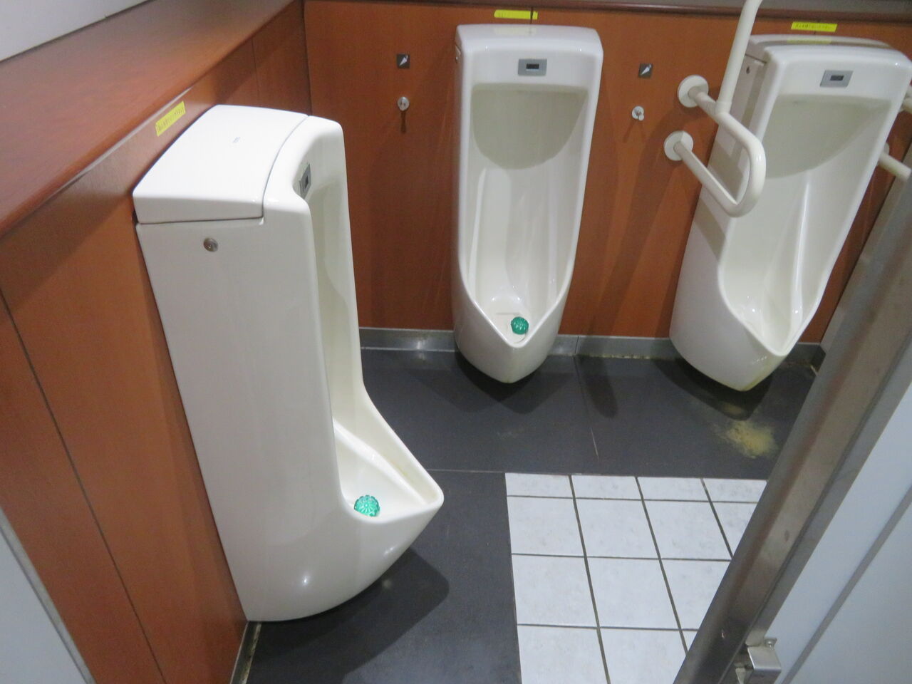 TOTO タンクと便器セット CS20AB・SH30BA 倉庫在庫品