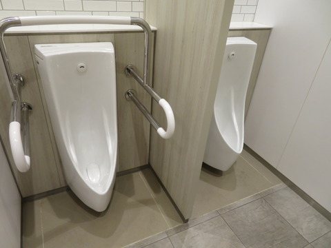 A館B1階 (2)