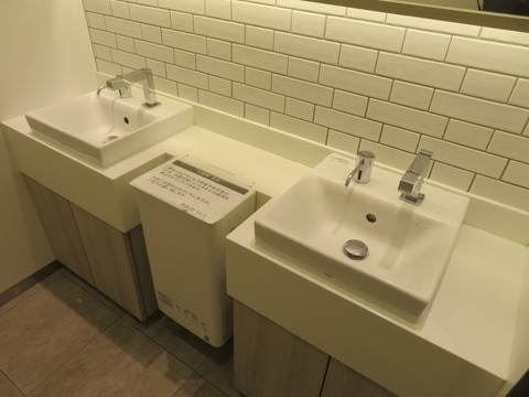A館B1階 (1)