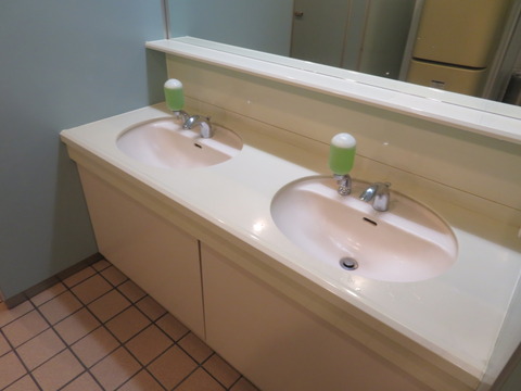 B館4階 (2)