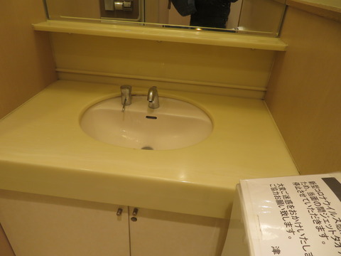 A館4階 (1)