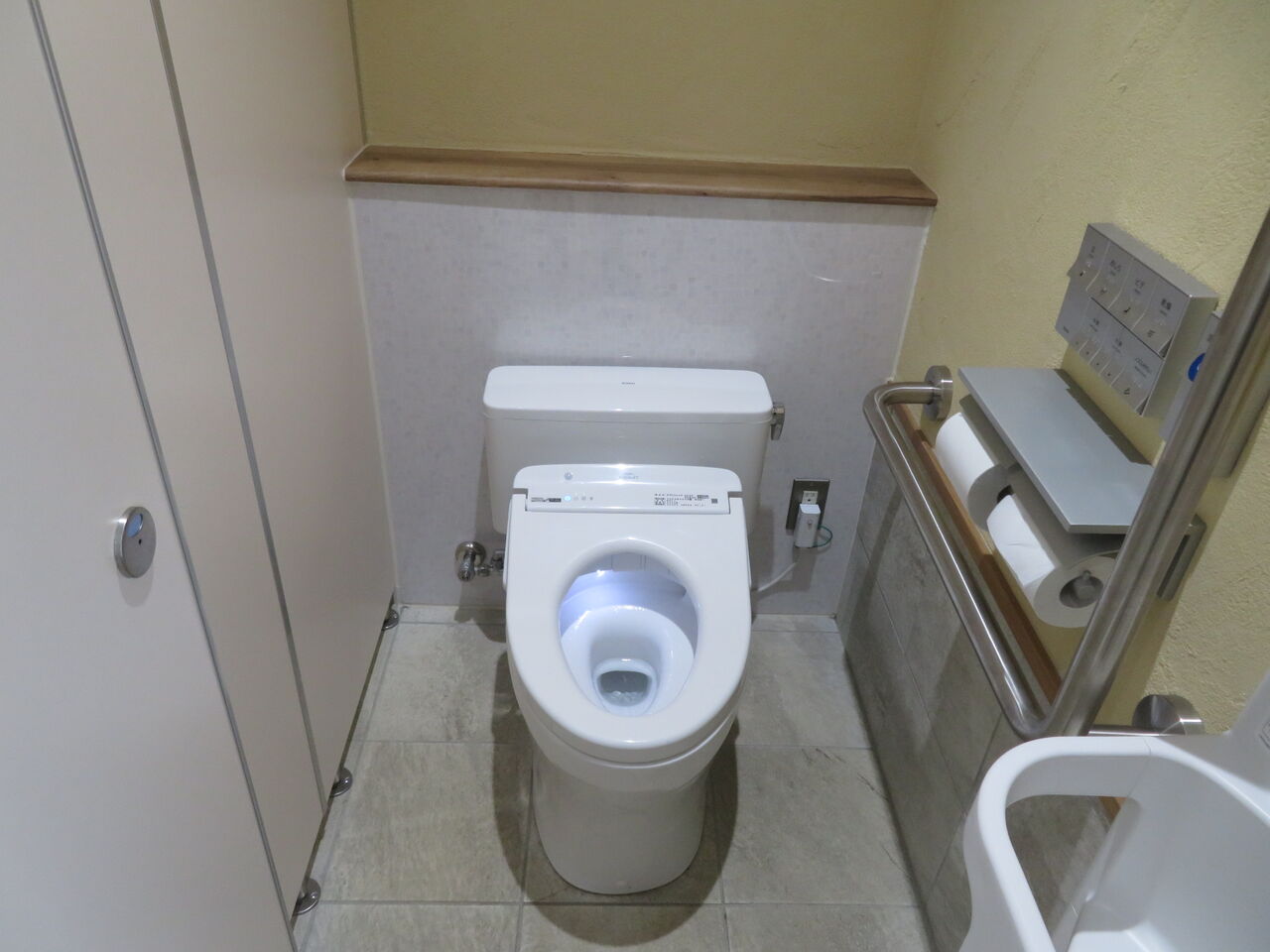 タッチスイ Toto Ap2ak オート便器洗浄タイプ 旧品番 Tcf5840aup クローバー資材館 ウォシュレット Tcf5840aupr アプリコットp 便ふたなし 金属製ベースプレート仕様 エコリモコン はこちら