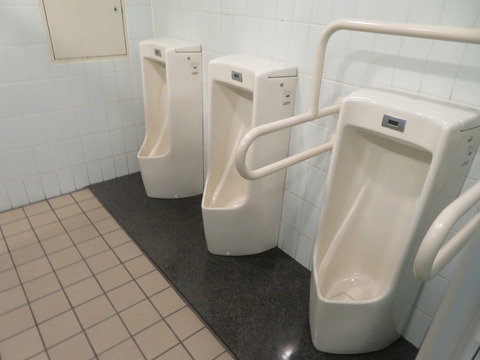 B館4階 (3)