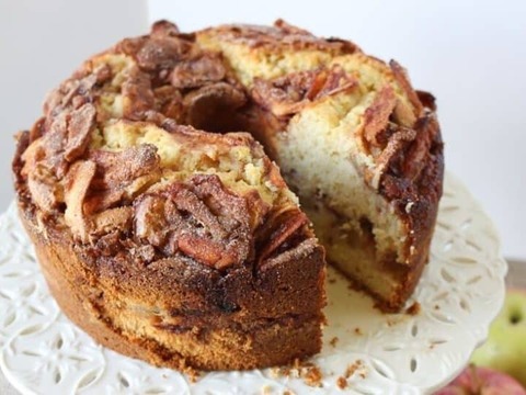 Apple Cake