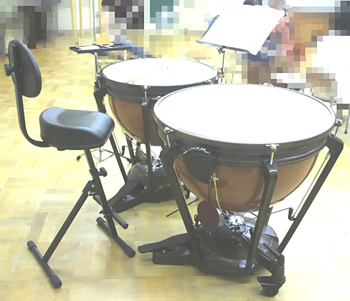 ティンパニ椅子 : TAM.AM.RA Blog