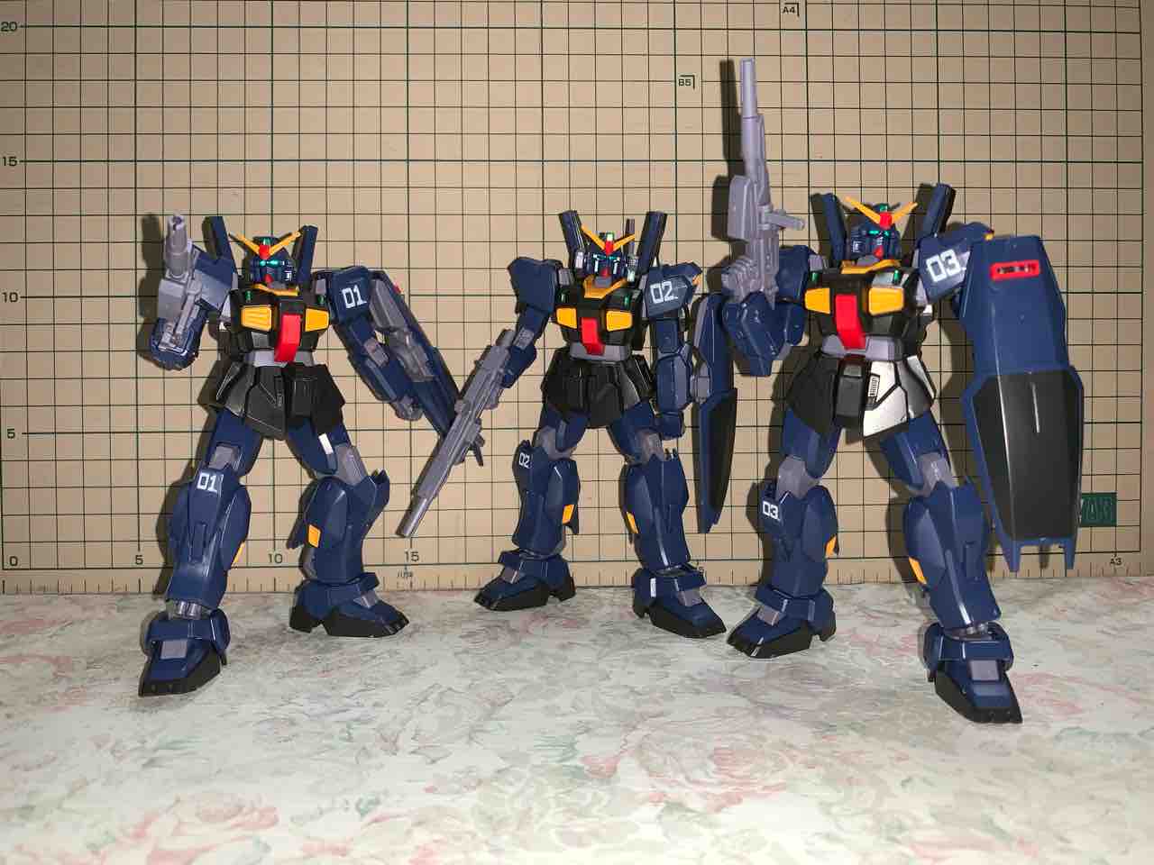 ガンプラ作ってます 21の013 014 Tamaの広く浅く所々深い趣味の世界 ガンプラ作ってます 21の013 014 Tamaの広く浅く所々深い趣味の世界