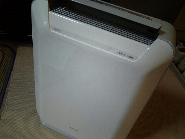 東芝 堅苦し 除湿機 RAD-80DMX(L) 1台 東芝 堅苦し 除湿機 RAD-80DMX(L) 1台