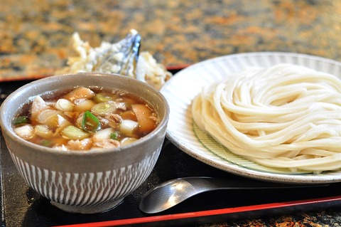 1024px-Musashino_udon_001