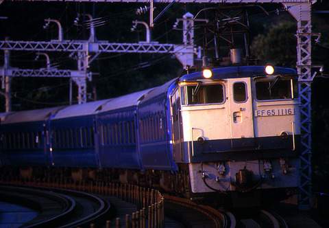 EF65_1116_Ginga_20000811