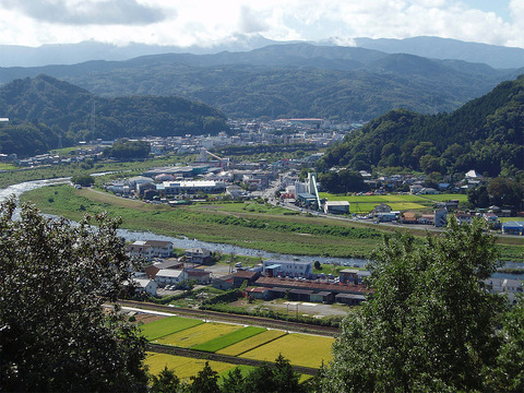 1024px-Izu_city,_Kashiwakubo_&_Makinoko_&_Uryuno_20110918