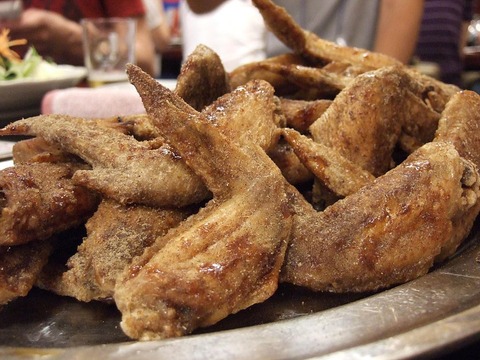 1024px-Tebasaki_karaage_by_kawanet_in_Kanayama,_Nagoya