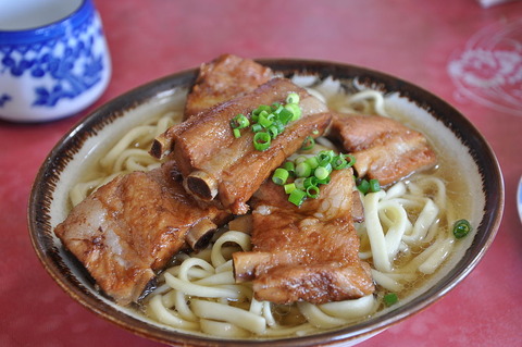 1024px-Okinawa_Soba_Yanbaru