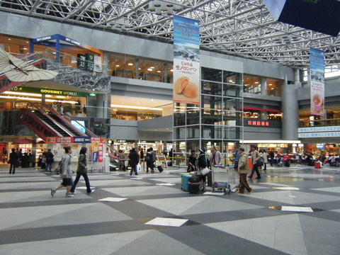 New_Chitose_Airport_inside