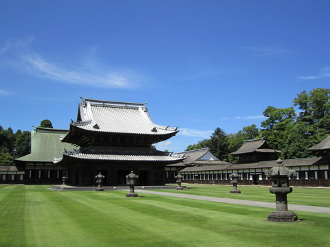 Zuiryuji_Temple_2010-08-29_01