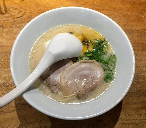 800px-Ippudo_Shiromaru