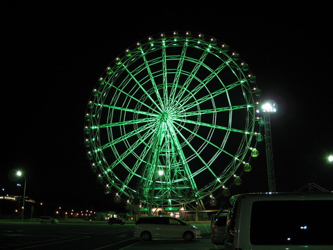 1280px-Ferris_wheel_in_Awaji_Service_Area_kudari_01