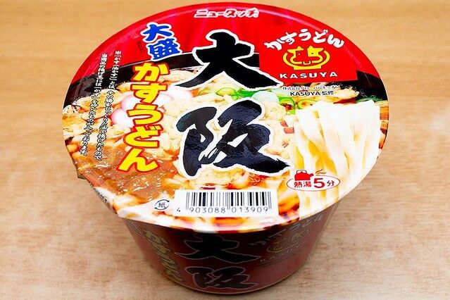 地域 マニアが唸った珠玉の一杯 大阪名物 かすうどん カップ麺の完成度がすごいらしい 旅行行こうず ー国内旅行まとめブログー 地域 マニアが唸った珠玉の一杯 大阪名物 かすうどん カップ麺の完成度がすごいらしい 旅行行こうず ー国内旅行まとめブログー