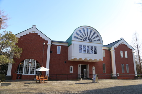 The_Osaragi_Jiro_Memorial_musieum_Out