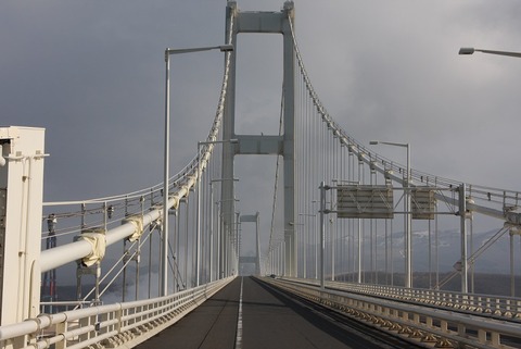 Hakucho_Bridge_Road