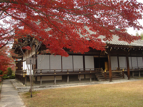 1280px-勧修寺宸殿