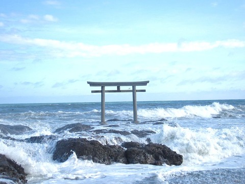 1024px-大洗磯前神社_神磯鳥居