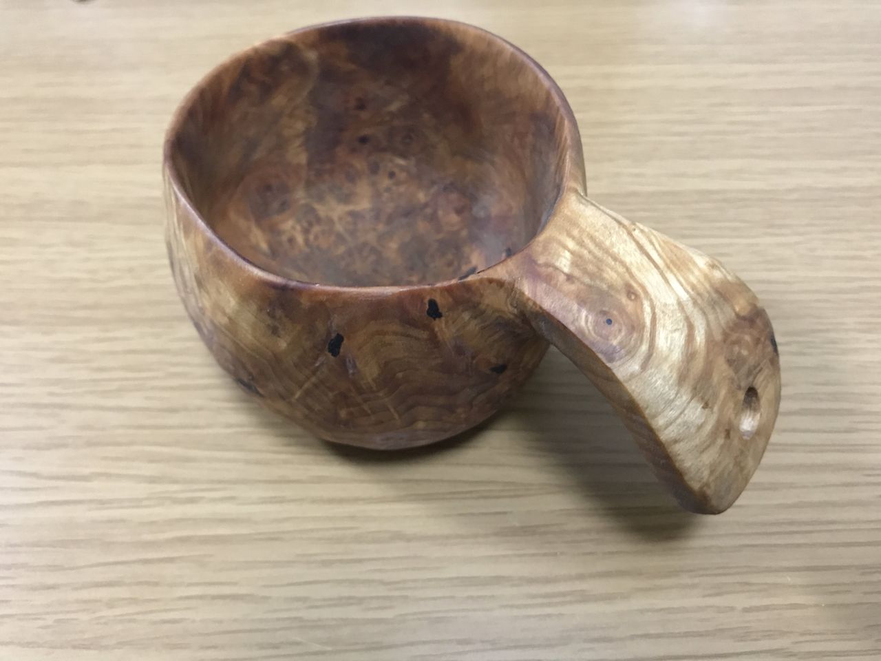 白樺の木のこぶ 白樺の木のこぶ