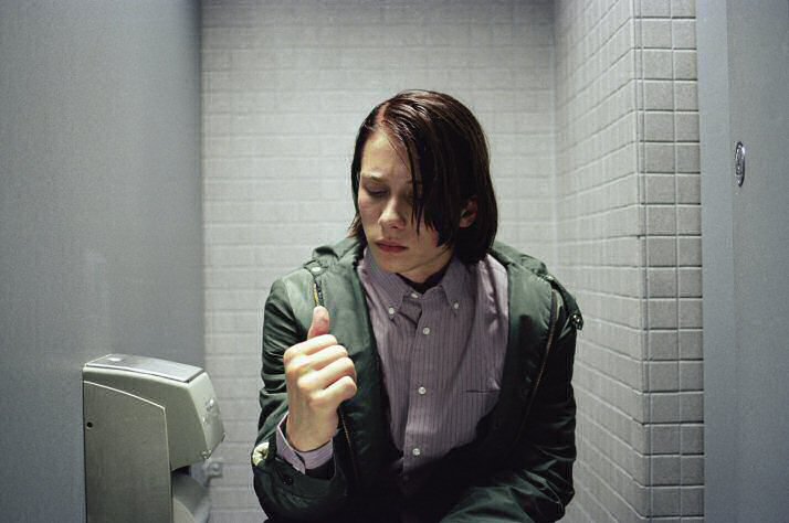 タマジローの勝手に映画レビュー サムサッカー 17歳 フツーに心配な僕のミライ 原題 Thumbsucker Tamajiro Cinemadays