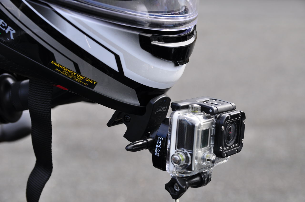 新品 アクションカメラ、GoPro用 ヘルメット マウント アゴ 顎 バイク用
