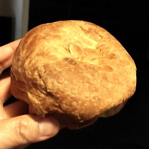 150414ケーキを包んだクロワッサン2