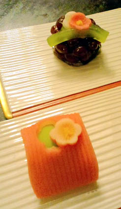 090203お茶のお菓子