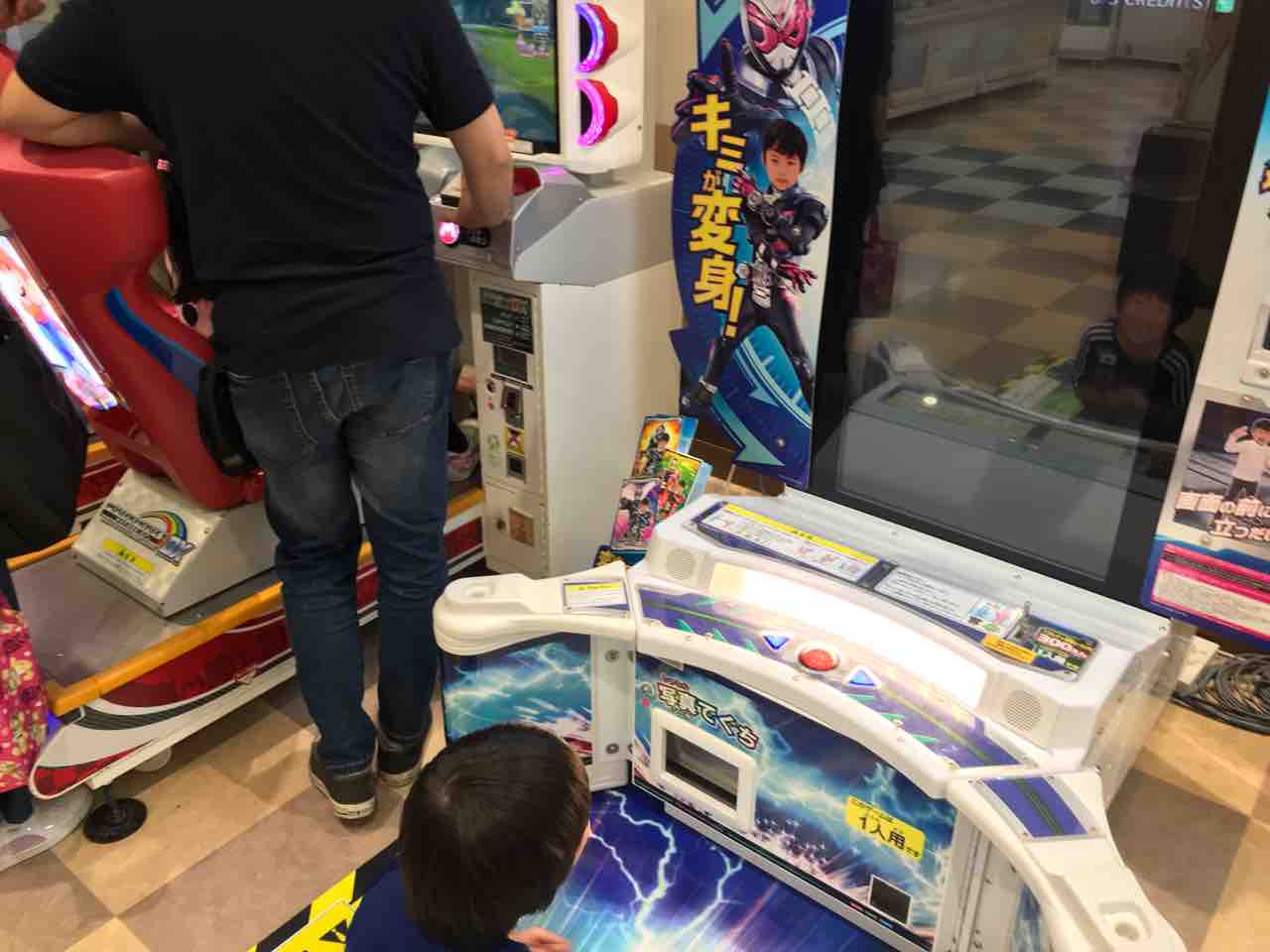 ピエリ守山で仮面ライダーに変身 Tamanegirunnersのブログ ピエリ守山で仮面ライダーに変身 Tamanegirunnersのブログ