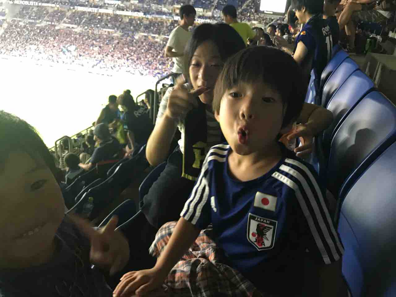 生 晴人生初サッカー観戦 ガンバ大阪対コンサドーレ札幌 後半 Tamanegirunnersのブログ