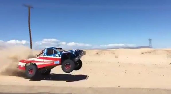 2016y10m08d_123847432