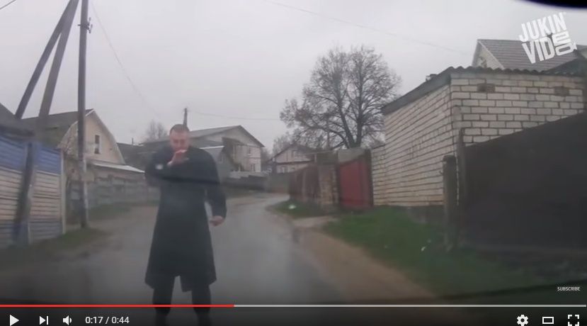 2016y05m09d_001705635