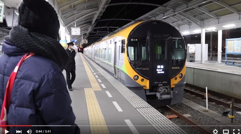 2016y02m13d_011540698