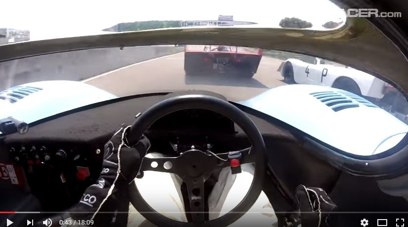 2016y09m25d_030808881