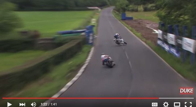 2015y08m25d_021748121